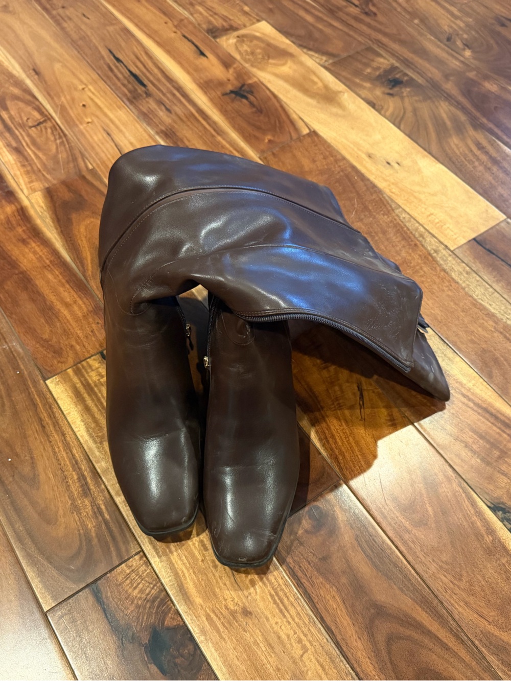 Women’s Dark Brown Leather Knee-High Heeled Boots